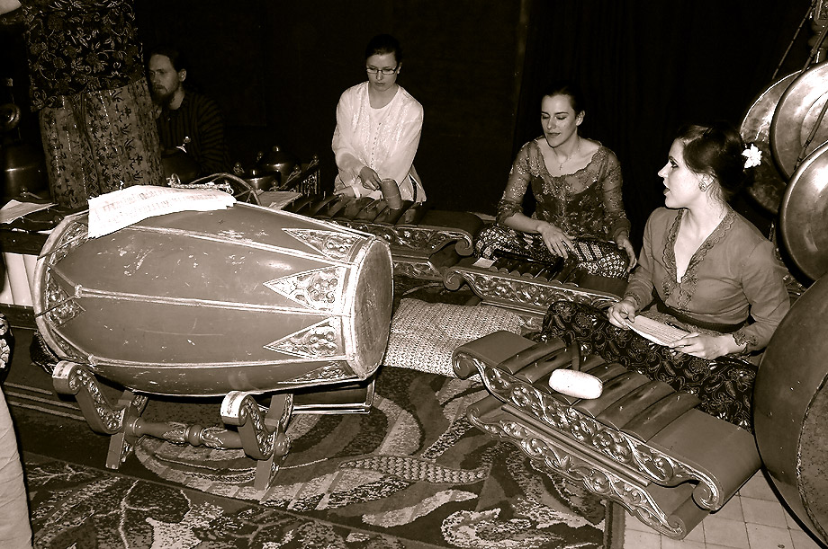 Warsaw Gamelan Group (Indonezja w Powiększeniu)